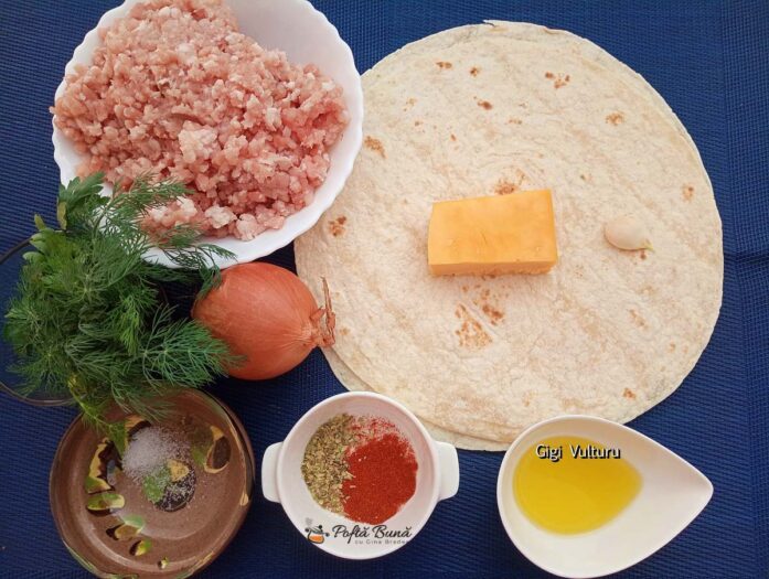 Rulouri de kebab cu carne tocată și brânză cheddar - ingrediente