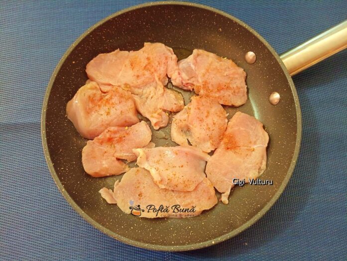 Piept de pui cu sos de vișine - mod de preparare