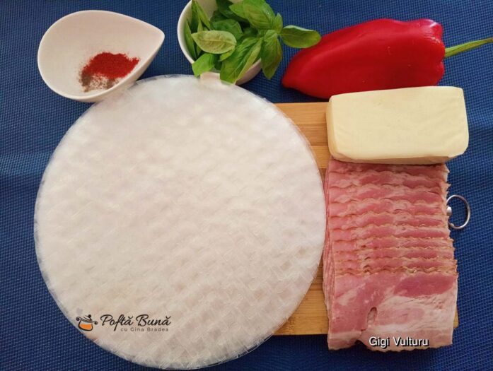 Pachețele din foi de orez cu cașcaval, bacon și ardei - ingrediente